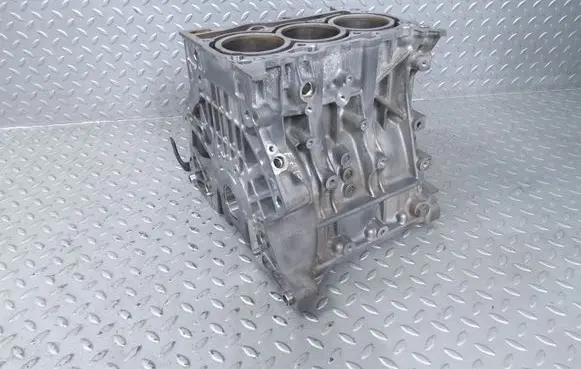 Skoda Fabia Mk3 (NJ) Engine block DKLD 04C103023J