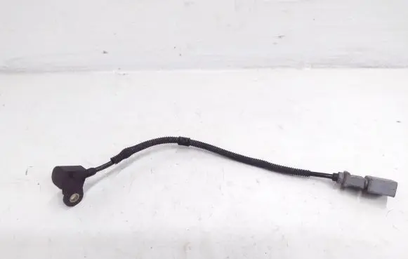 Camshaft position sensor