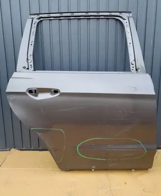 Ford Galaxy Rear door