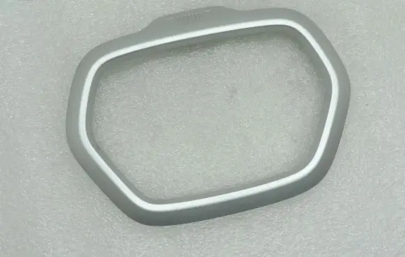 Jeep Renegade Front door speaker cover trim 5UW78NZ6AA 735584965 735599472