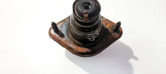 Honda CR-V Coil spring mount 