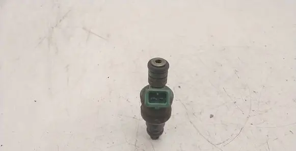 BMW 5 E39 Fuel injector 0280150415