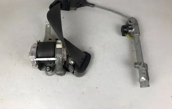 Subaru Forester SG Front seatbelt 7M7870P