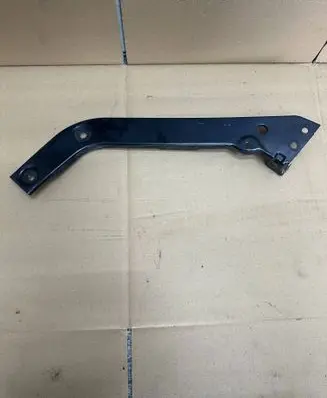 Volkswagen Tiguan Headlight/headlamp mounting bracket 5NA805931A