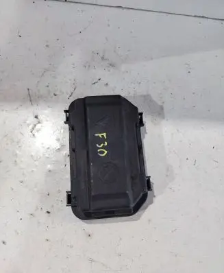 BMW 3 F30 F35 F31 Fuse box cover 9224872 10688710
