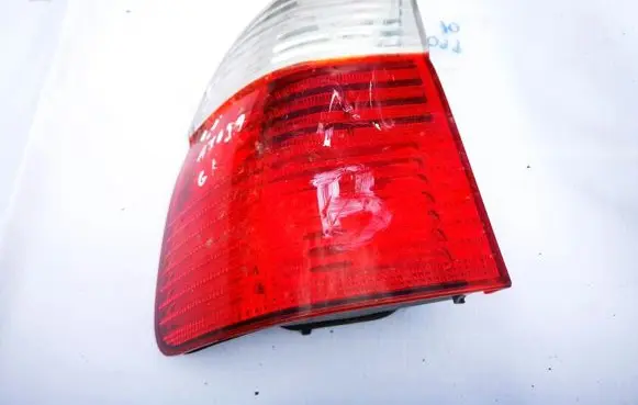 BMW 5 E39 Rear/tail lights 392649 6902531