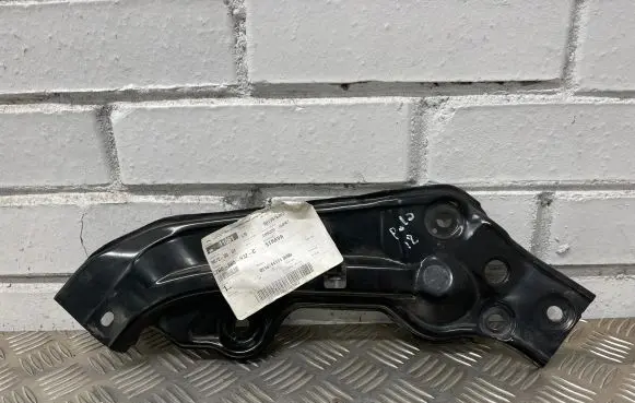 Volkswagen Polo VI Other engine bay part 2G0805932C