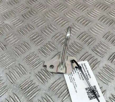 BMW iX Rear door lock loop/hook striker 7954136