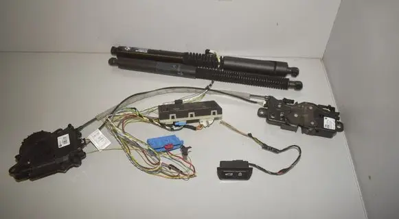 BMW X3 G01 Tailgate hydraulic set 9275121 5A19DB2 7383561