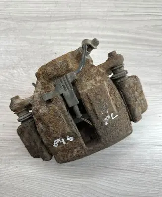 Mercedes-Benz C W203 Front brake caliper