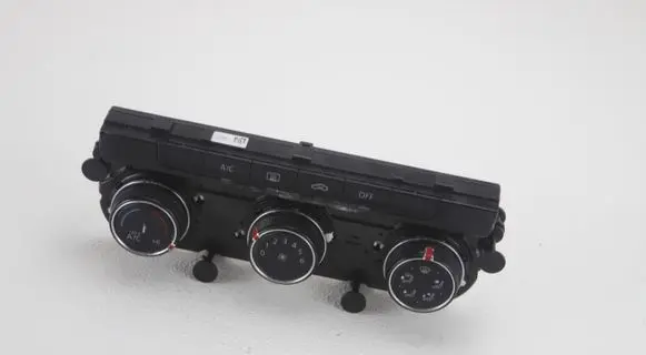 Volkswagen Golf VII Climate control unit 5G0907426M