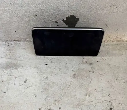 Mercedes-Benz CLS C218 AMG Screen/display/small screen A2189006308