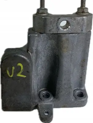 Dodge Challenger Engine mount bracket 04726022AB