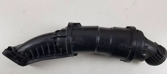 Volvo XC60 Turbo air intake inlet pipe/hose 31331636