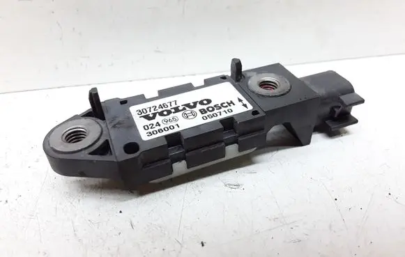Volvo XC90 Airbag deployment crash/impact sensor 30724677