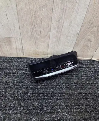 BMW 3 G20 G21 Climate control unit 9493012 61319493012