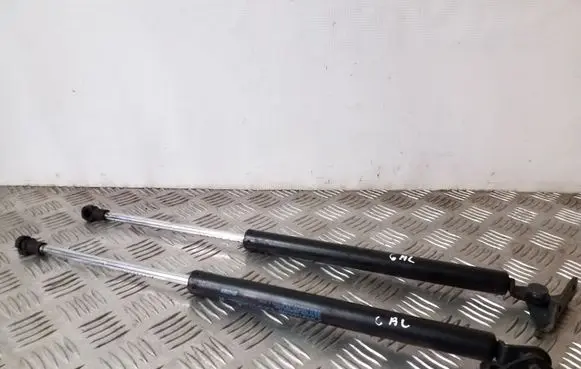 Mitsubishi ASX Tailgate/trunk strut/damper