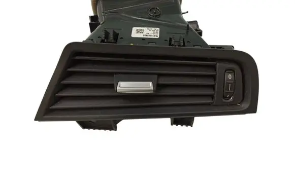 BMW 5 F10 F11 Dash center air vent grill 64229166884 9166884