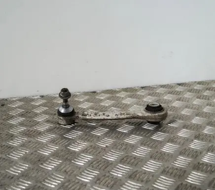 Rear upper control arm/wishbone