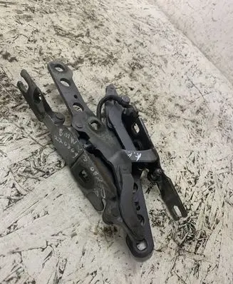 BMW X3 E83 Engine bonnet/hood hinges