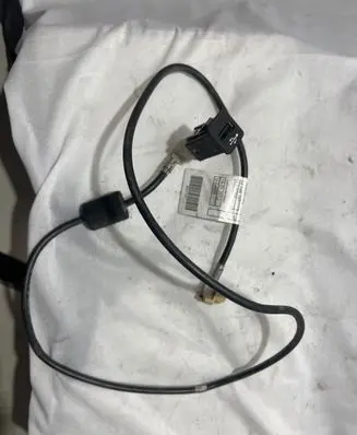 BMW X5 E70 USB socket connector 9196797 925571601