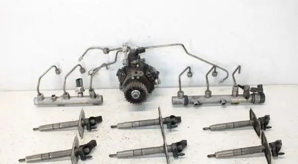 Audi A6 S6 C6 4F Fuel injection system set 059130277AJ 059130851X 0445115054