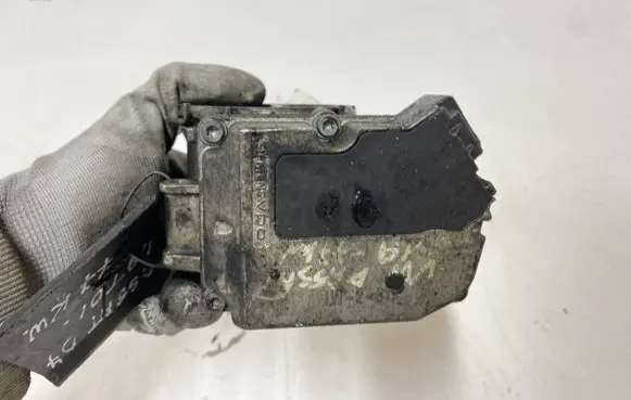 Volkswagen PASSAT B6 Throttle valve 03G128063C