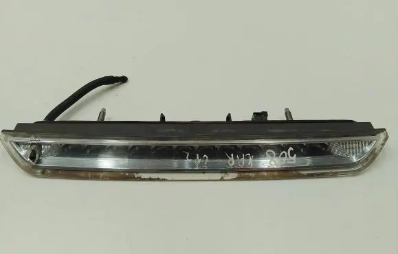 Peugeot 508 Third/center stoplight 9688016380