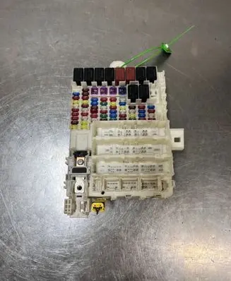 Honda Insight Fuse box set 