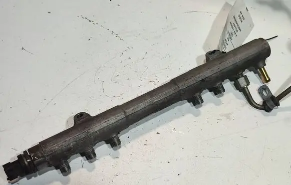 Volvo XC60 Fuel main line pipe 31259011 0445215023 002234