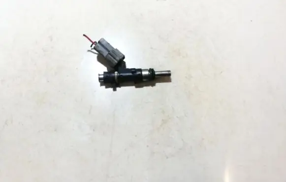 Fuel injector