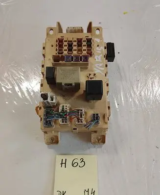 Toyota Yaris Fuse box set 54541151