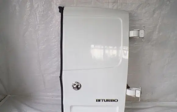 Opel Vivaro Rear door