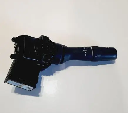 Lexus IS 220D-250-350 Tailgate/trunk/boot open switch 3055217F548IS