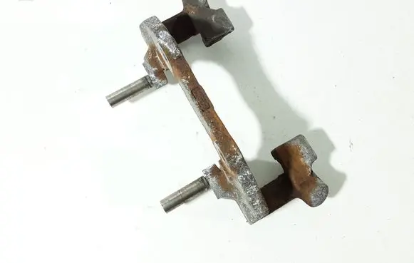 Mazda 3 I Front Brake Caliper Pad/Carrier