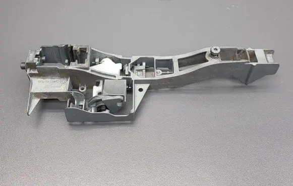 Front door exterior handle/bracket