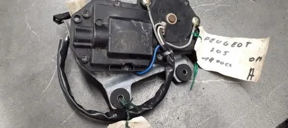 Peugeot 205 Rear window wiper motor