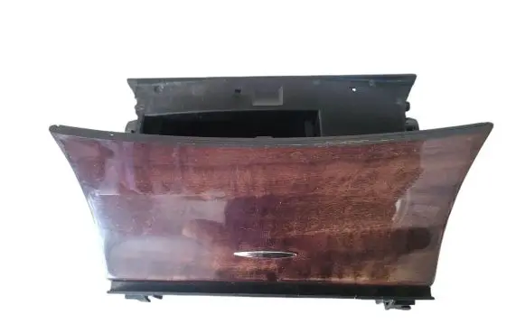 Mercedes-Benz E W211 Ashtray (front) A2118100430