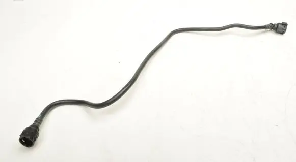 BMW 3 G20 G21 Engine coolant pipe/hose 8654824