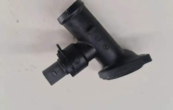 Volkswagen PASSAT B6 Thermostat housing 03G121121D 036121121D