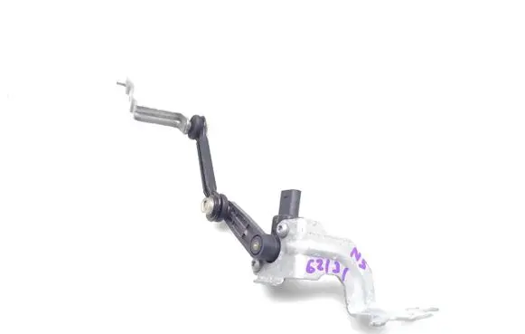 Headlight/headlamp level sensor