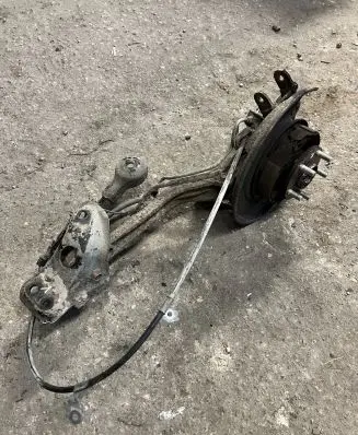 Subaru Outback Rear wheel hub spindle/knuckle 