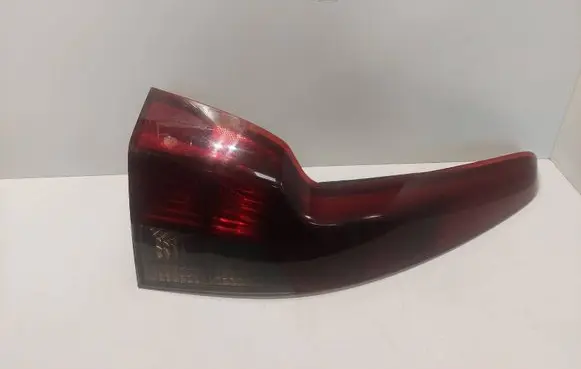 Volvo V50 Rear/tail lights 30744541 P1007V50SXEU 27160102