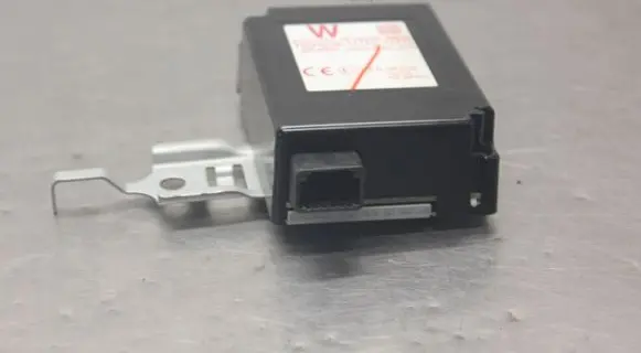 Toyota Prius+ (ZVW40) Tire pressure control unit 8976047020 1584007230
