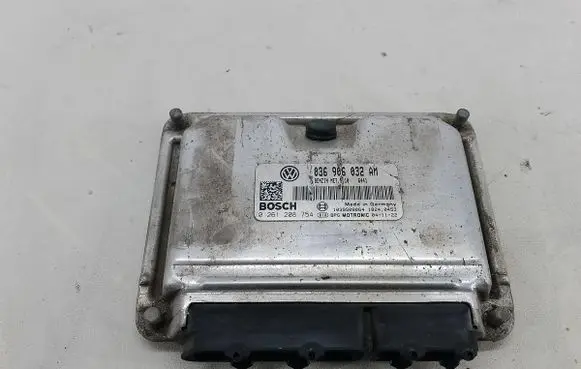 Volkswagen Golf V Engine control unit/module ECU 036906032AM