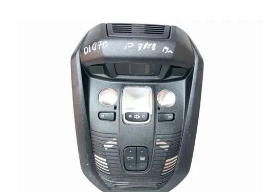 Peugeot 3008 II Front seat light