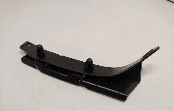 BMW X5 E53 Front bumper mounting bracket 7116668 51117116668