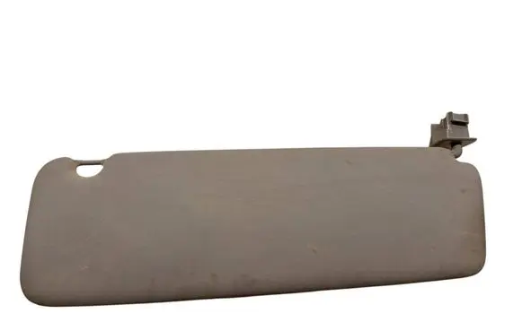 Sun visor