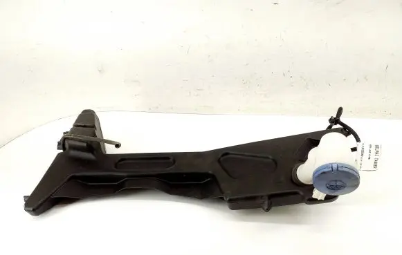 Citroen C4 II Picasso Windshield washer fluid reservoir/tank 9676088180 9819973880