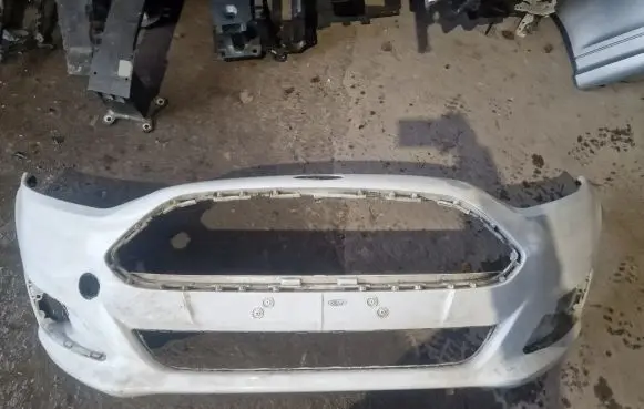 Ford Fiesta Front bumper